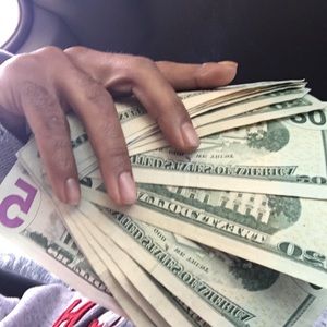 Meet your Posher, Sjuan